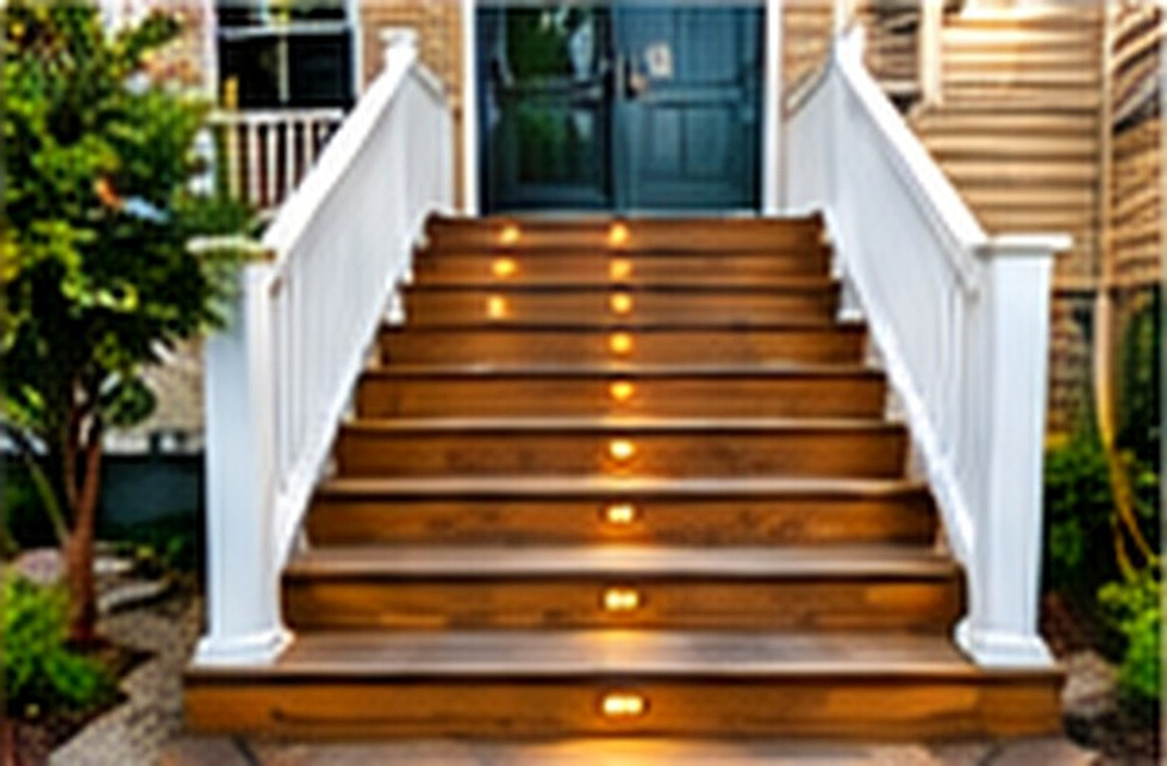 M&M Construction Decks